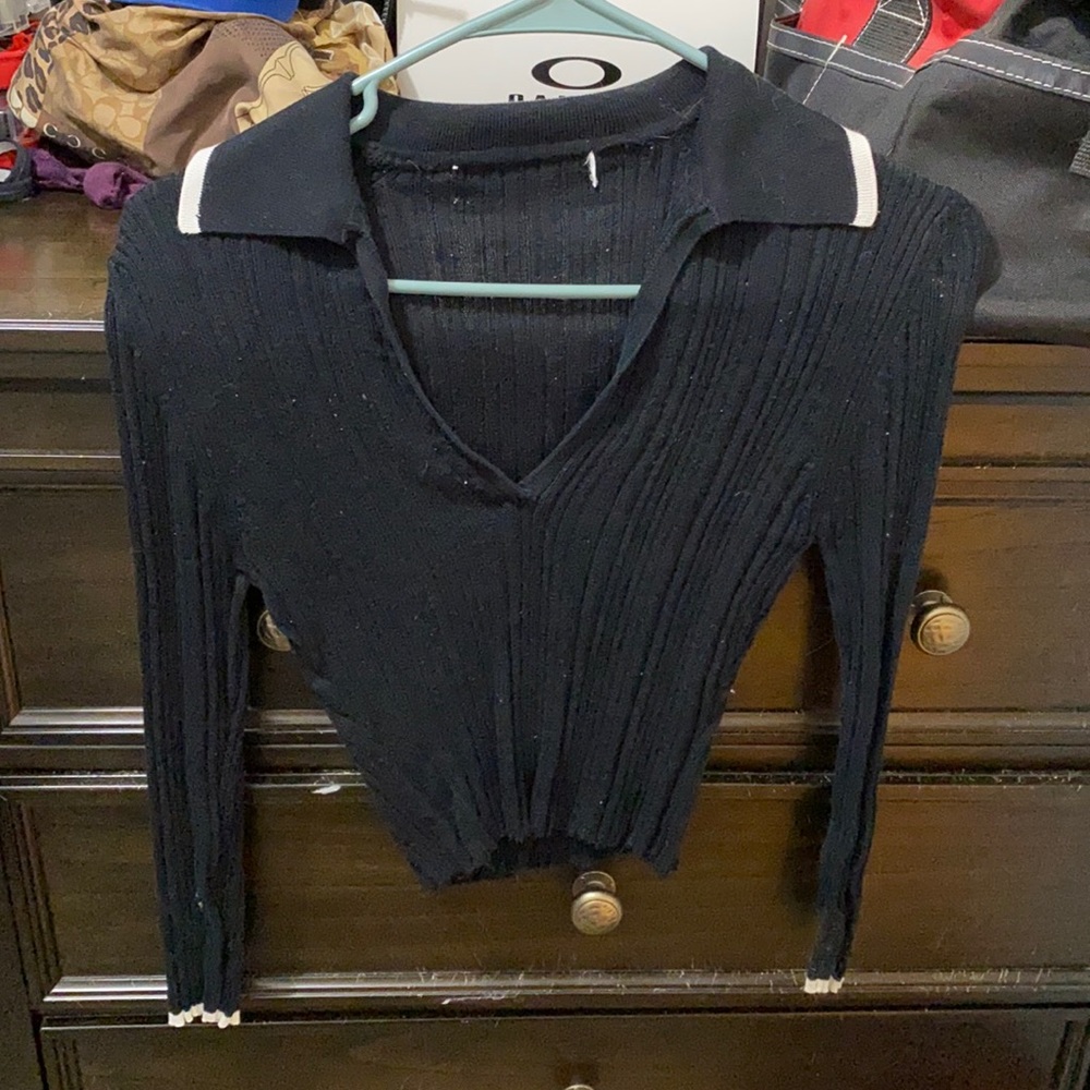 Vintage collar crop top
